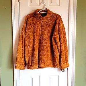 Beautiful Camel color teddy fur pullover jacket